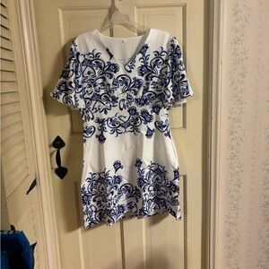 Chic White and Blue Patterned Mini Dress